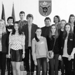 Kalėdinėse vaikų svajonėse – žieminiai batai ir striukės