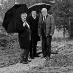 Kalėdinėse vaikų svajonėse – žieminiai batai ir striukės