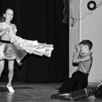 Spektaklis „Baidyklė“: kodėl tyčiojamės iš kitokio žmogaus…