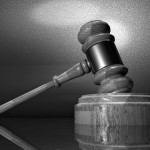 Gimtinė sunaikinta, o diplomatą mėginta apšmeižti