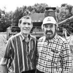 Pasirinkimas Pasvalio knygyne: nuo meniškų suvenyrų iki knygų išpardavimo