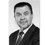 Kūrybingo staliaus darbai: nuo smulkių suvenyrų iki įspūdingų baldų