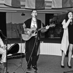 „Verslo žiedas“ Pasvaliui dovanojo medines eglutes