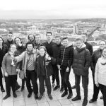 Ties Pasvaliu vilkikas sutraiškė traktorių