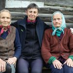 Pasvalietė „mėnulyje“ kepa „medžių pyragus“