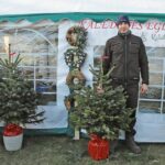 Lauko prekyvietėje –ne karantininės, o kalėdinės nuotaikos