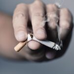 Keliauti mėgstantis policijos viršininkas darbo metu į laikrodį nežvilgčioja