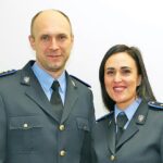 Mediniai nameliai: 3 žingsniai, kaip dažymo darbus atlikti teisingai