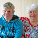 Kaip elgtis, kuomet užsitrenkia automobilio durys, o raktas lieka viduje?