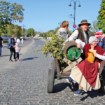 Birželio mėnesį visoje Lietuvoje ukrainiečių vaikus džiugins „Smaližiamobilis – ЛасунCar”
